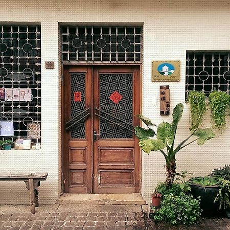 Shennong 147 Apartment Tainan Luaran gambar