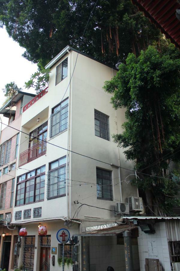 Shennong 147 Apartment Tainan Luaran gambar